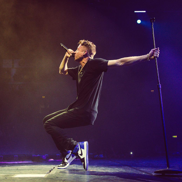 macklemore-air-jordan-1-fragment.png