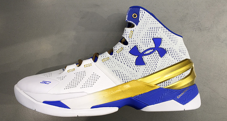 curry 2 gold kids