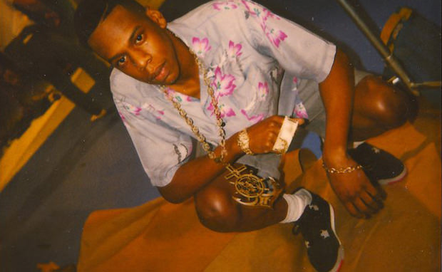 jay z wearing jordan 4