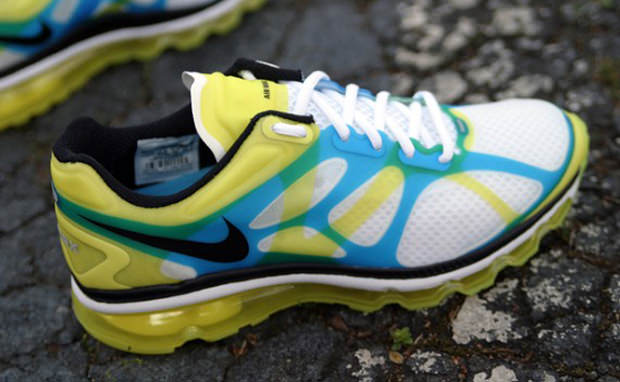 Nike Air Max 2012 White/Volt-Spark Blue