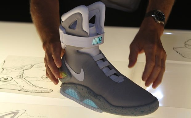 nike mag 2015 release date