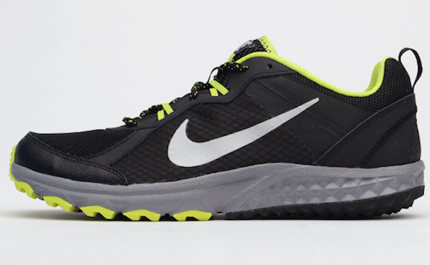 nike-wild-trail-black-metallic-silver-3