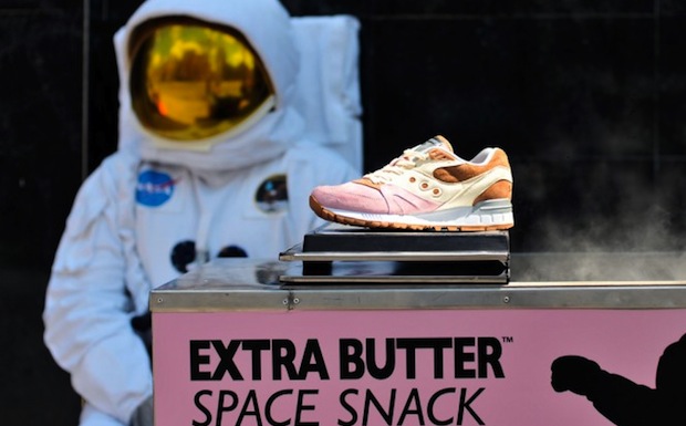 saucony shadow master space snack