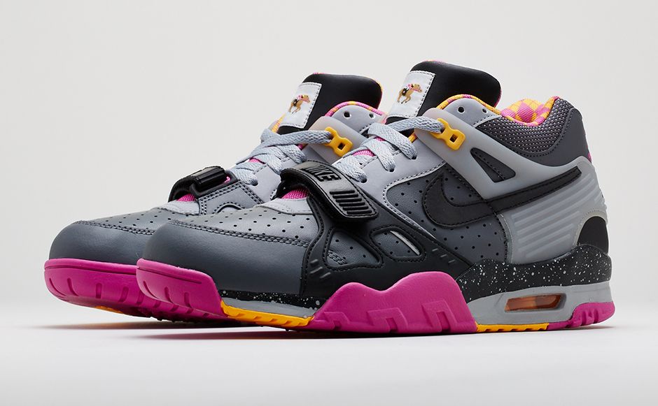 Nike Air Trainer III Bo Knows Horse Racing
