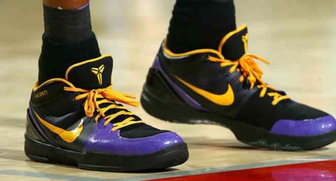 A Chronological Look at Kobe Bryant's Best On-Court NIKEiDs | Nice Kicks