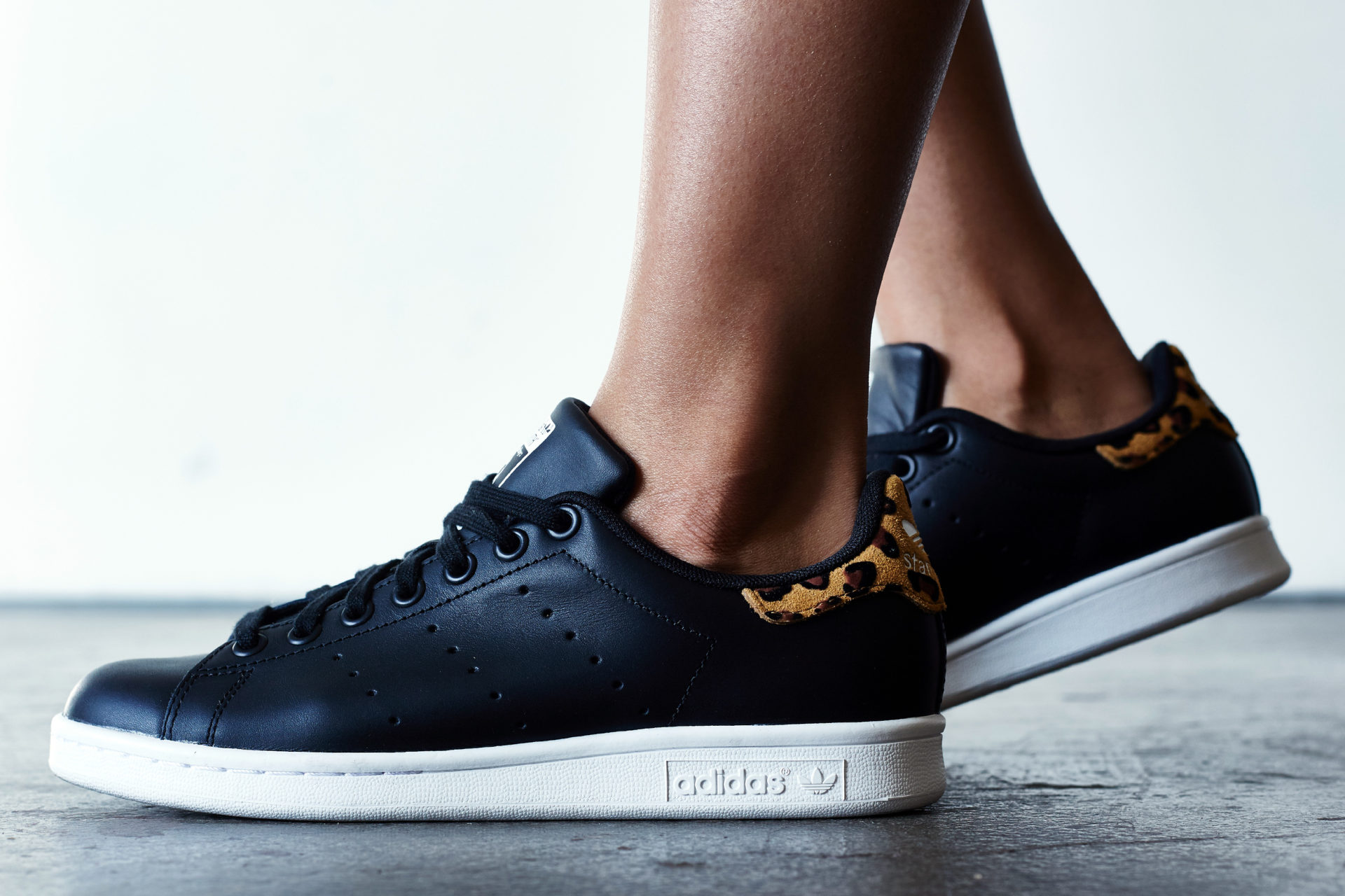 adidas stan smith blue leopard