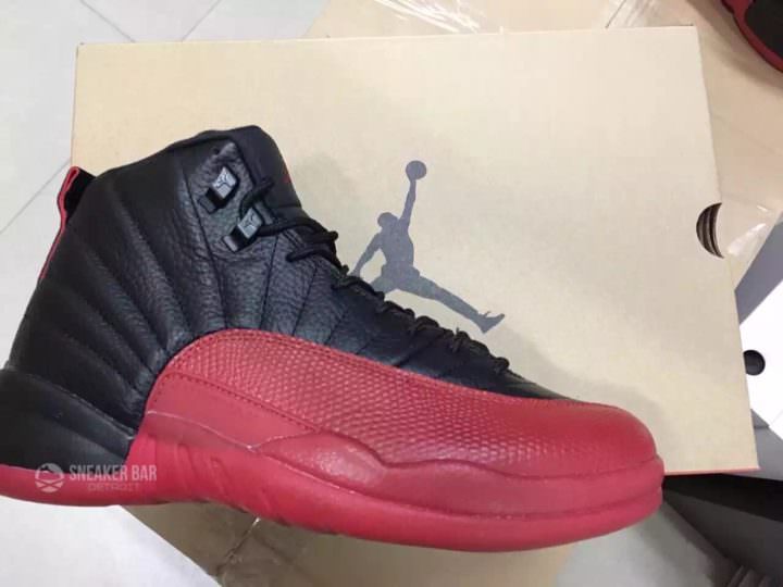 Air Jordan 12 