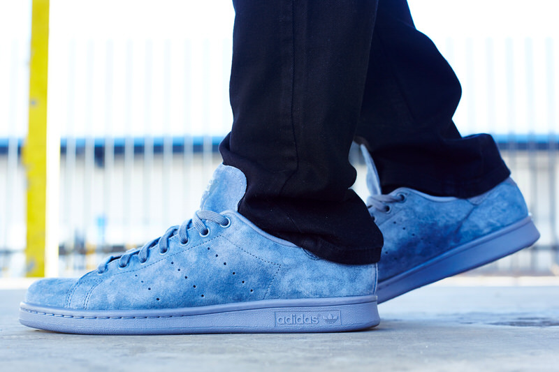 stan smith on foot