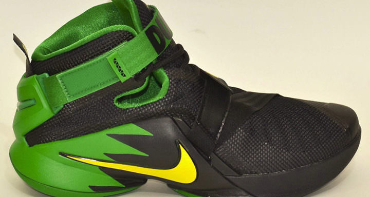 lebron oregon ducks