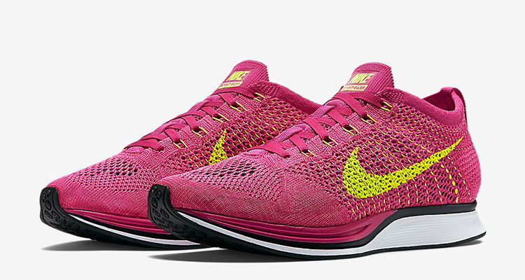 Nike Flyknit Racer Fireberry