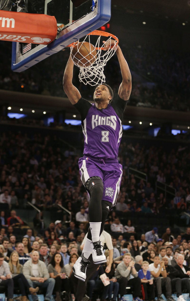 Rudy Gay dunking in the Air Jordan 2 "Wing It"