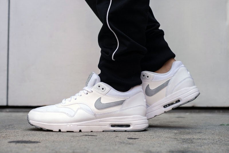 nike galaxy Air Max 1 Ultra Essential White/Pure Platinum On-Foot Look