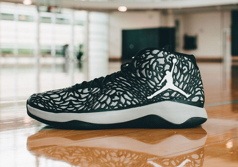 Spurs' Sneaker Spotlight: LaMarcus Aldridge's Air Jordan 33