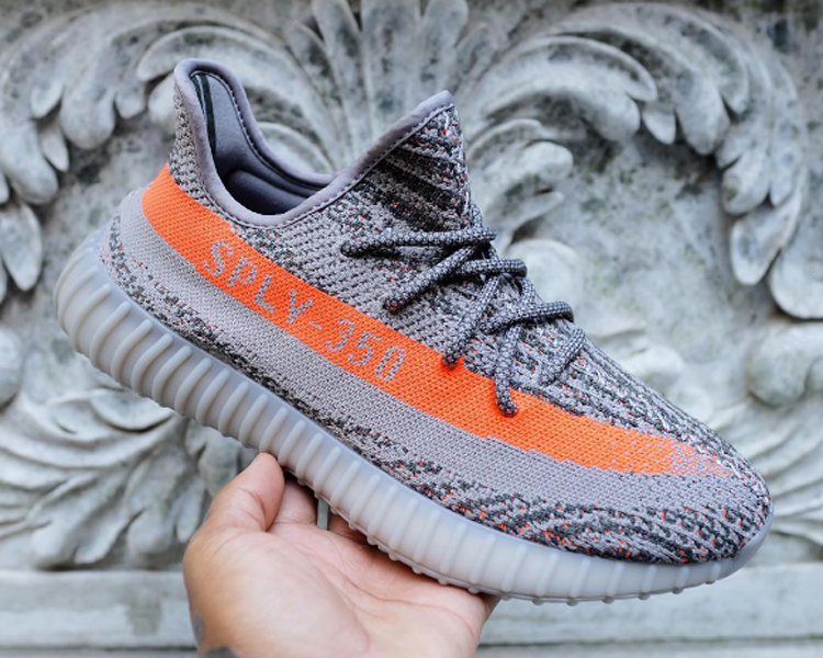 is yeezy 350 v2 true to size