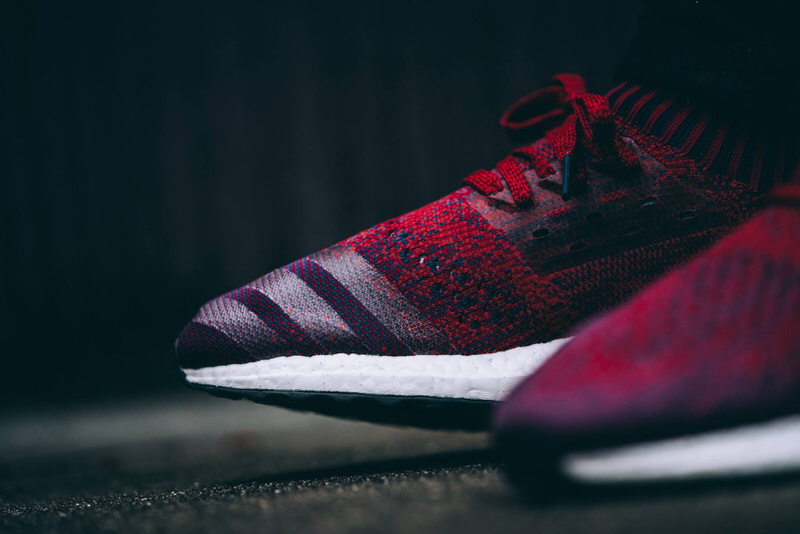 adidas Ultra Boost Uncaged "Mystery Red"