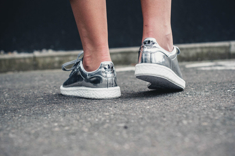køkken nægte cigaret This adidas Stan Smith Boost "Metallic Silver" Just Dropped | Nice Kicks
