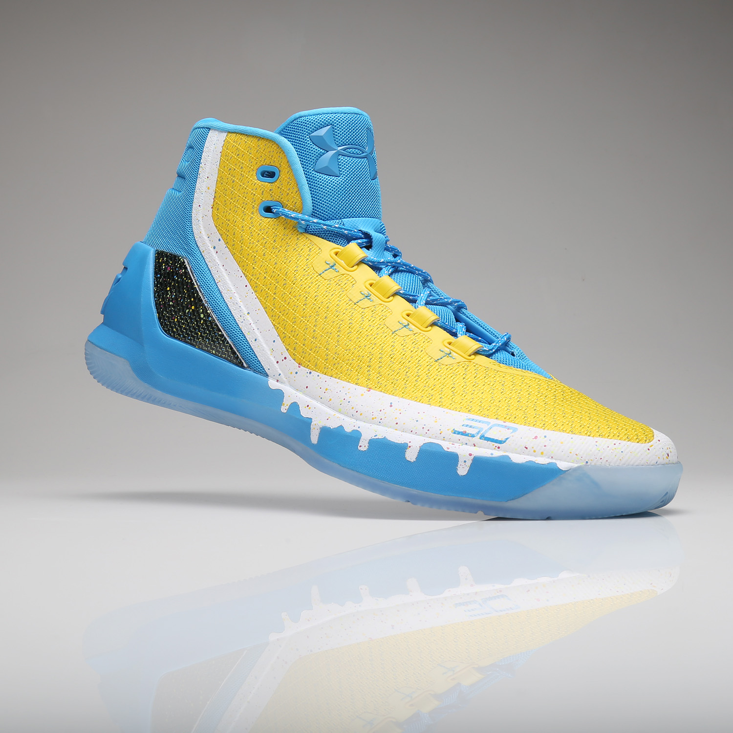 curry 3 low yellow