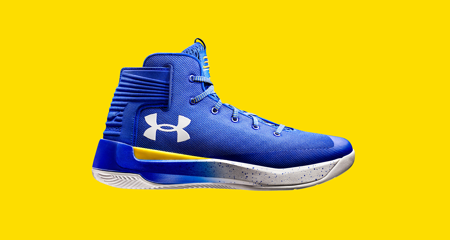 Steph Curry Gets Ready for the Playoffs in Under Armour Curry 3ZER0 ...