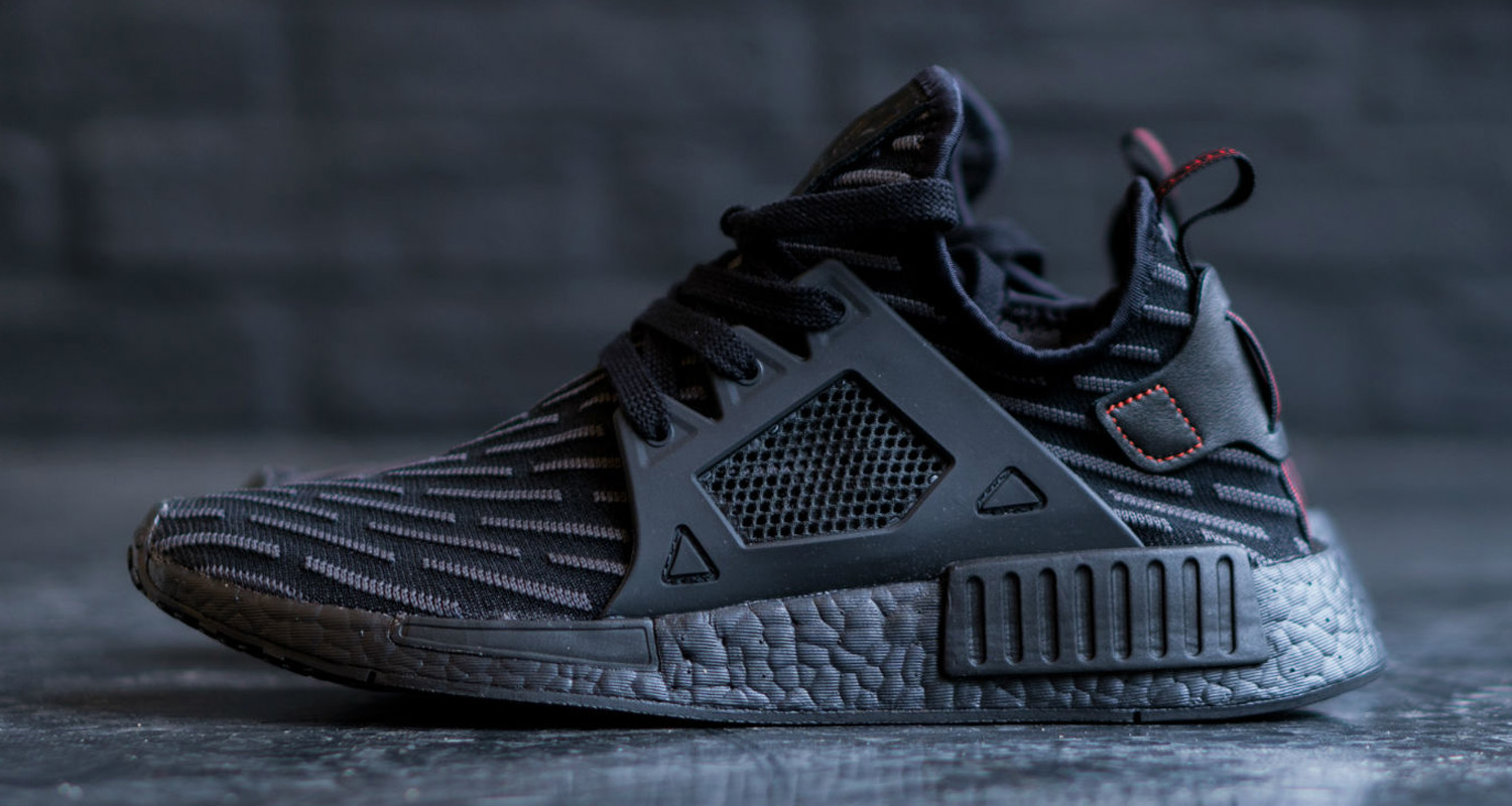 nmd xr1 black and red