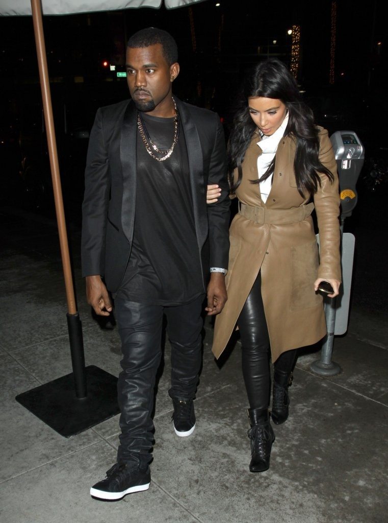 Kanye West in the adidas Stan Smith Black/Gold