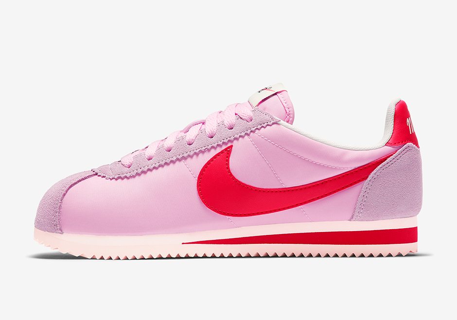 nike cortez particle pink