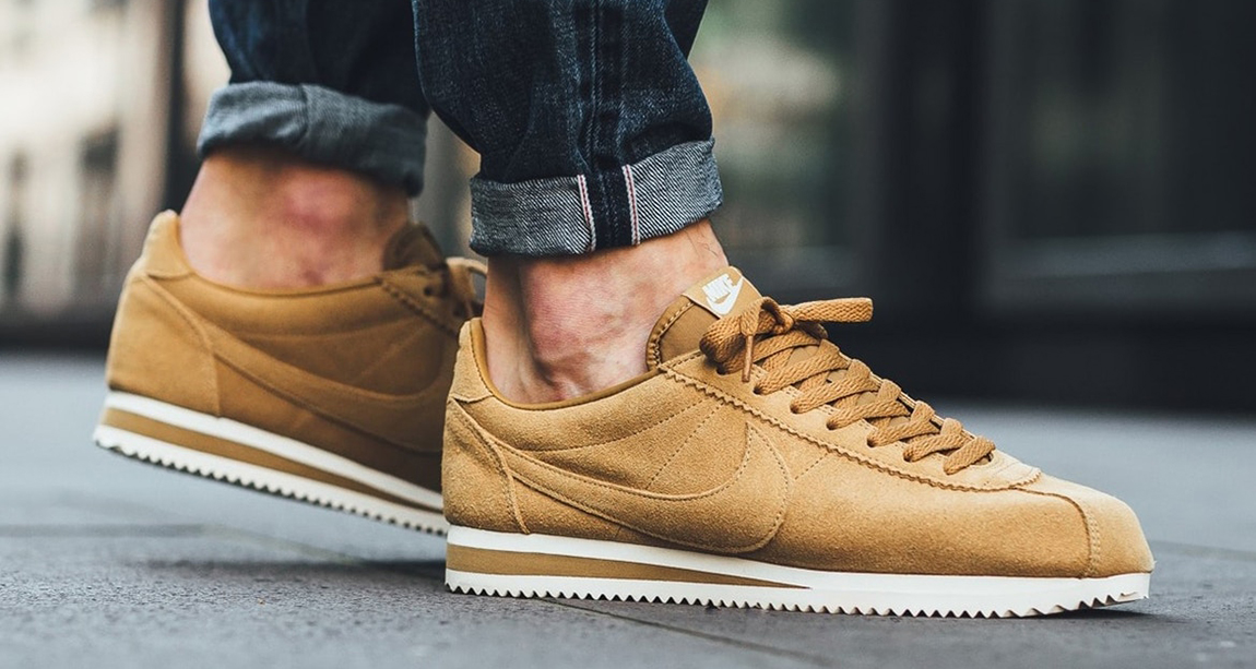brown leather nike cortez