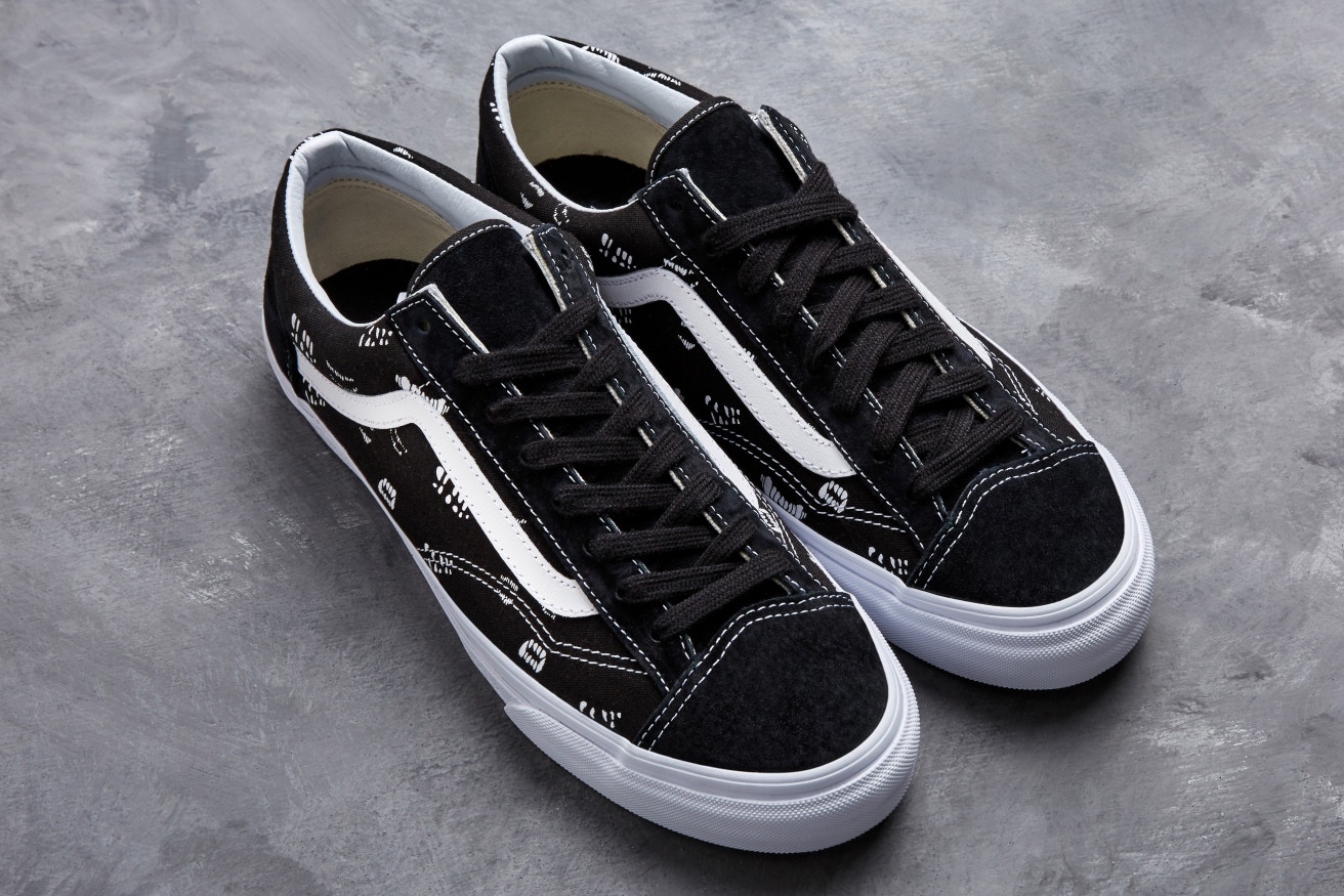 vans style 36 year of the dog