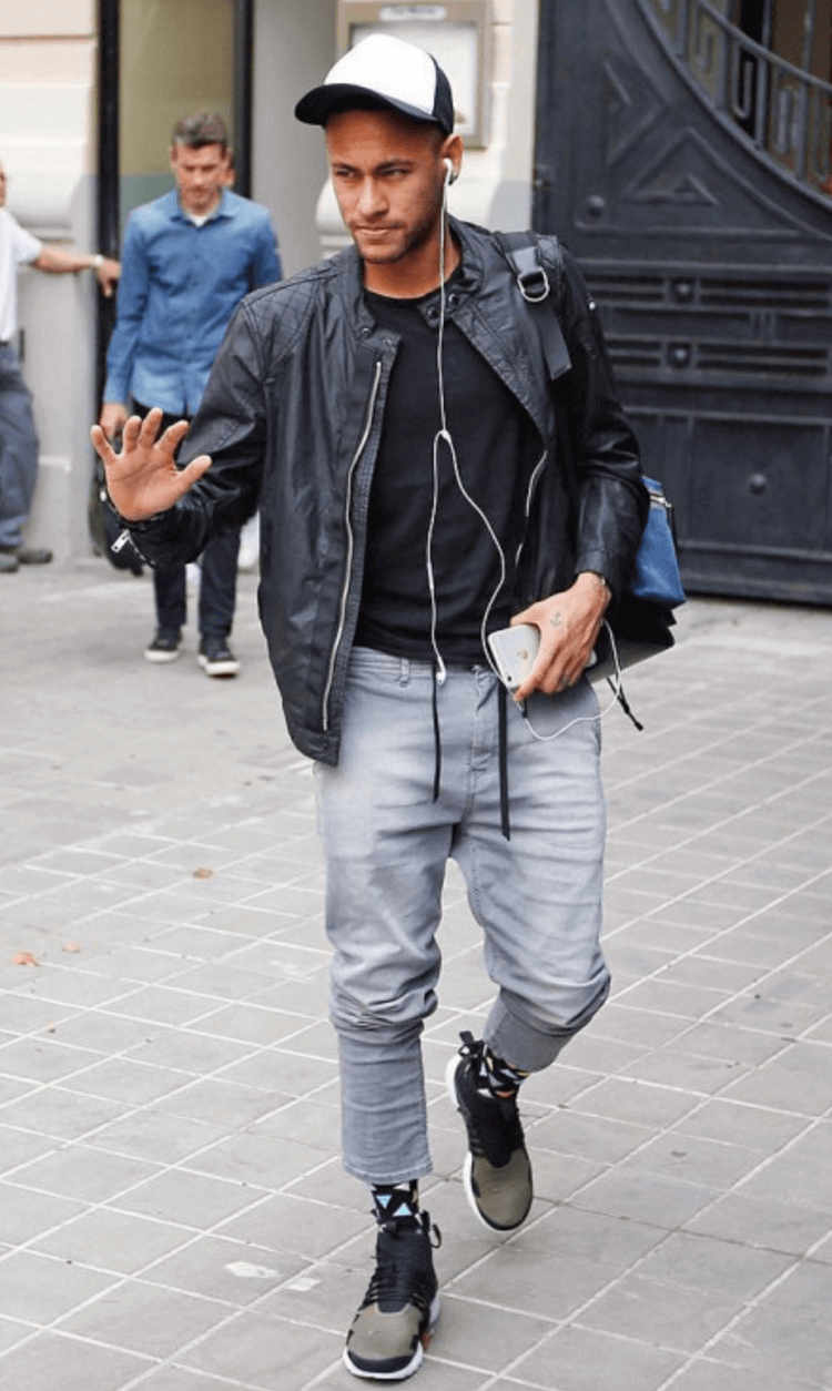 How Neymar Dresses in Winter // 20 Casual Neymar Style // Clothing & Look 