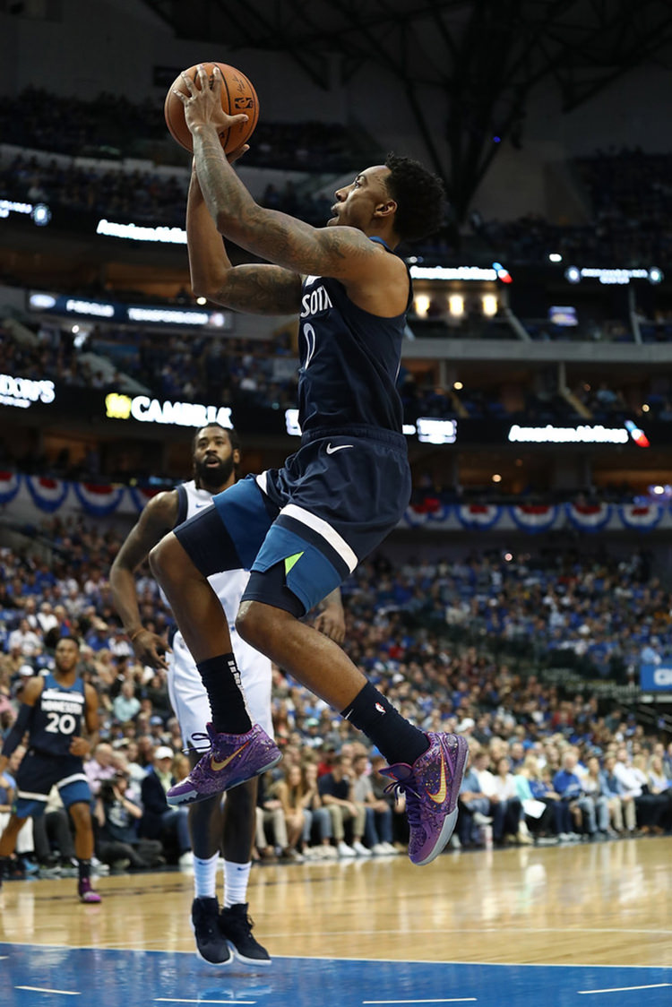 Which basketball shoes Jeff Teague wore