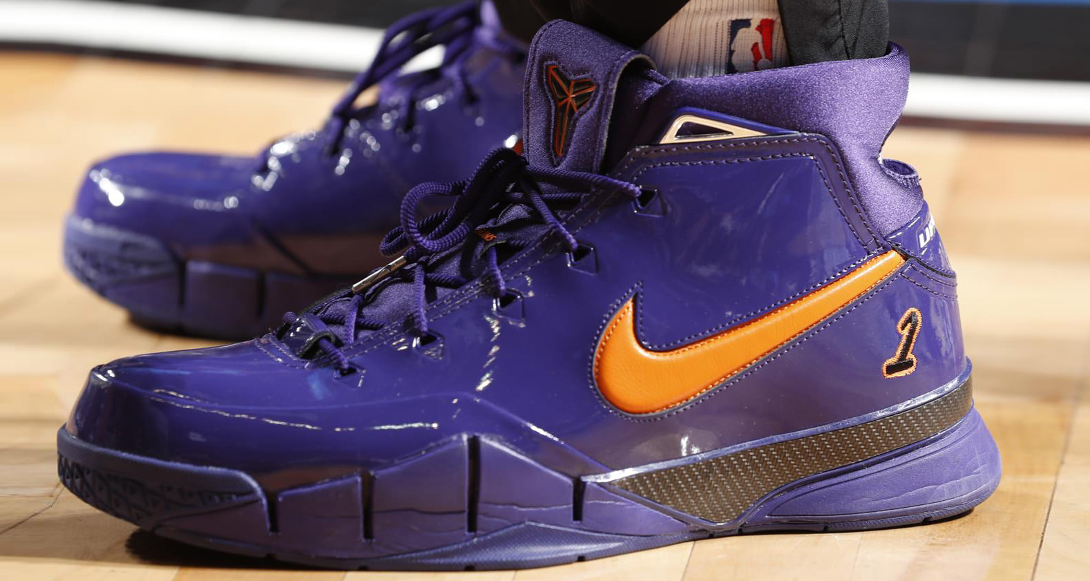 Devin Booker Has Been Playing in Heat Since His Kentucky Days | Nice Kicks