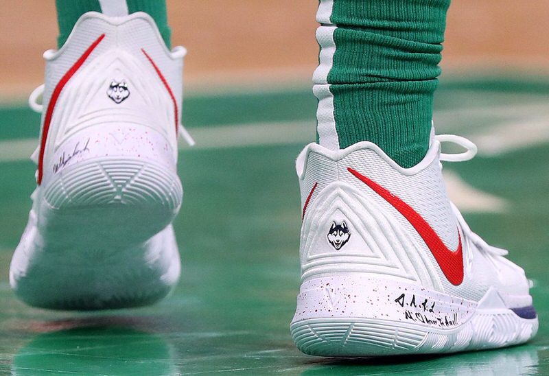 ndnsports.com Kyrie Irving Wears a Kyrie 5 Colorway