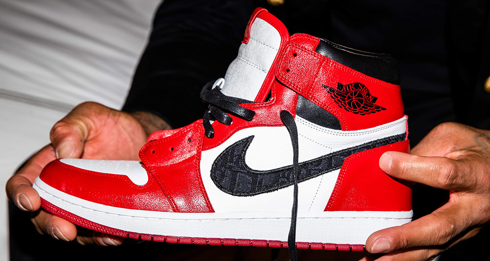 Air Jordan 1 Chicago Outfit  Sneakers fashion outfits, Outfits, Jordan  outfits