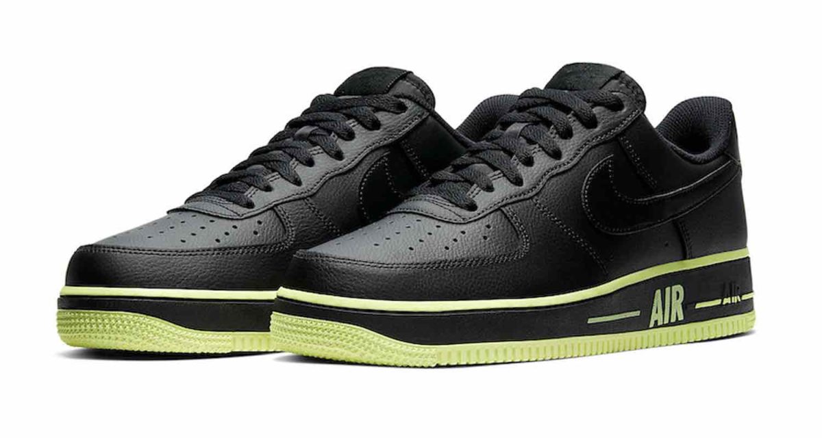 nuove nike air force 1 black & volt
