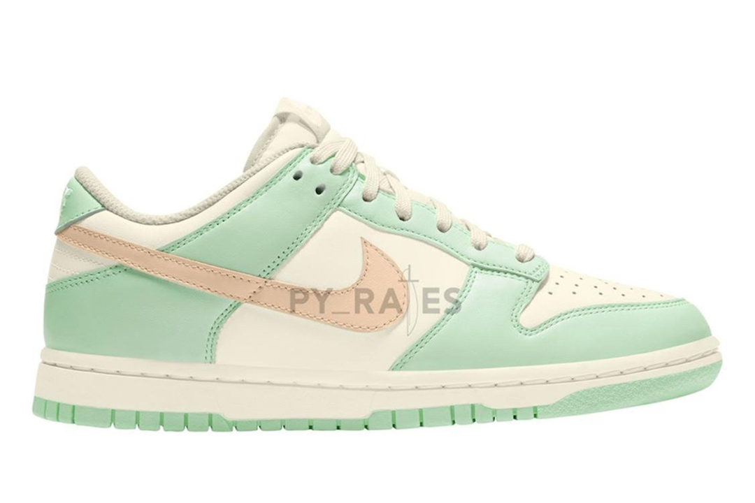 Nike Dunk Low WMNS 2021 Colorway 