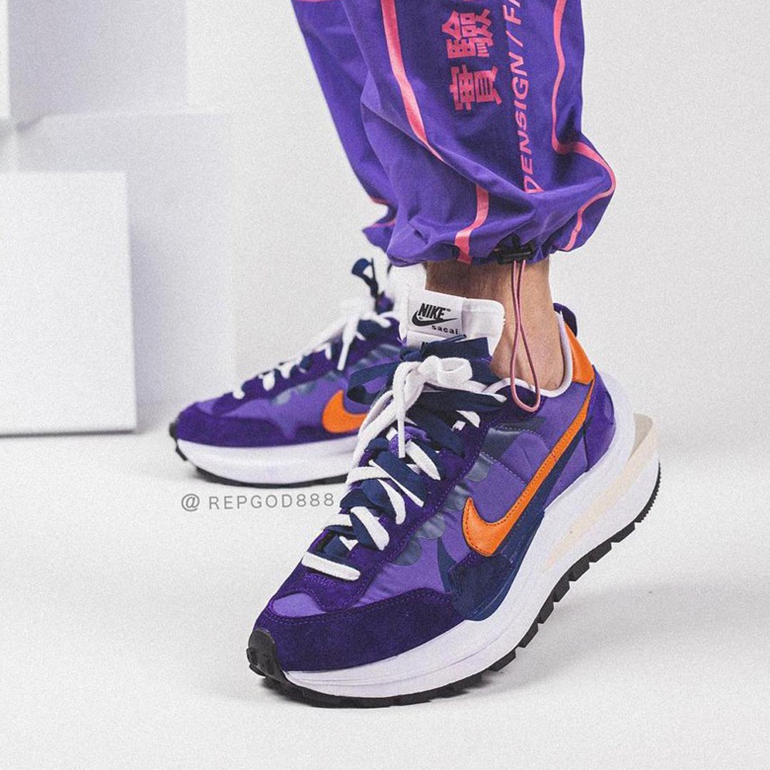 nike sacai waffle purple