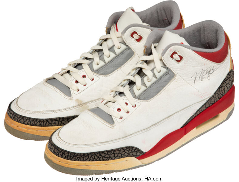 1988 Michael Jordan Nike Air Jordan III Sneakers (Signed)