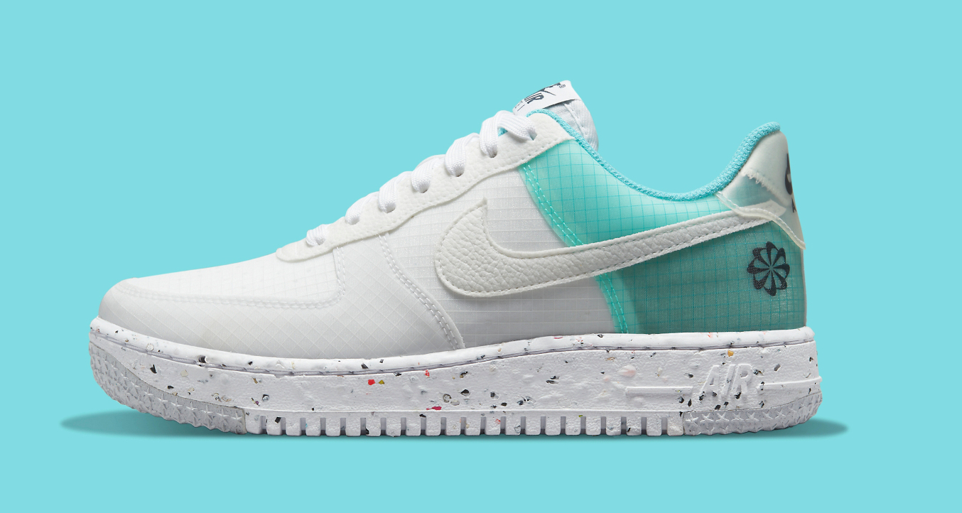 nike dunks white and green eyes on face Low Crater DO7692-101