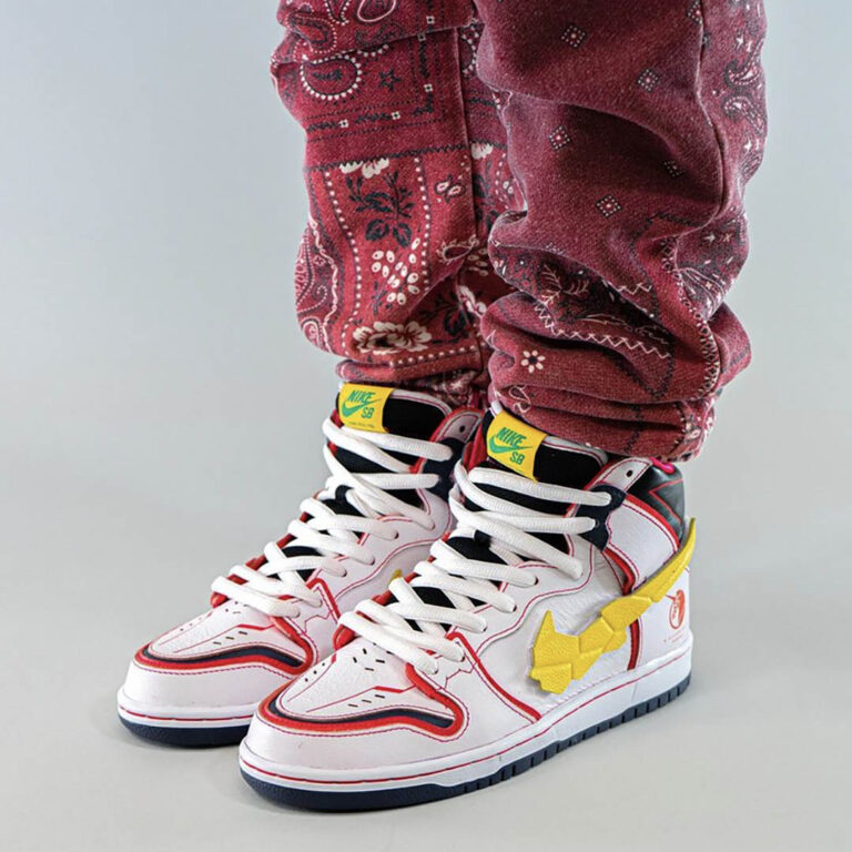 bandai nike dunk