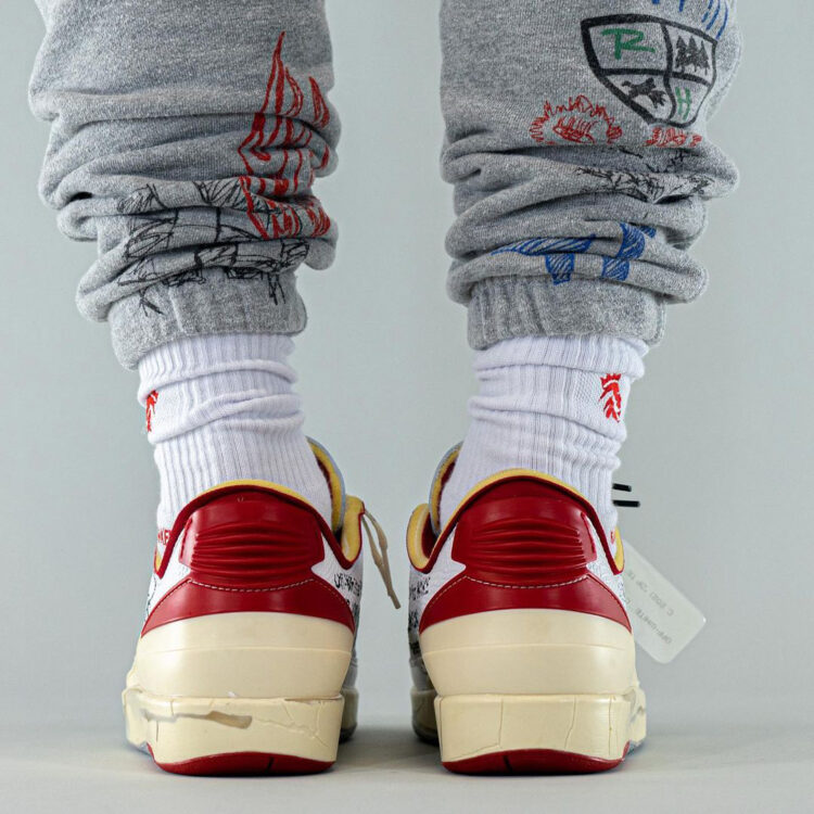 Size 11.5 - Off-White x Nike Jordan 2 Retro Low SP White Red