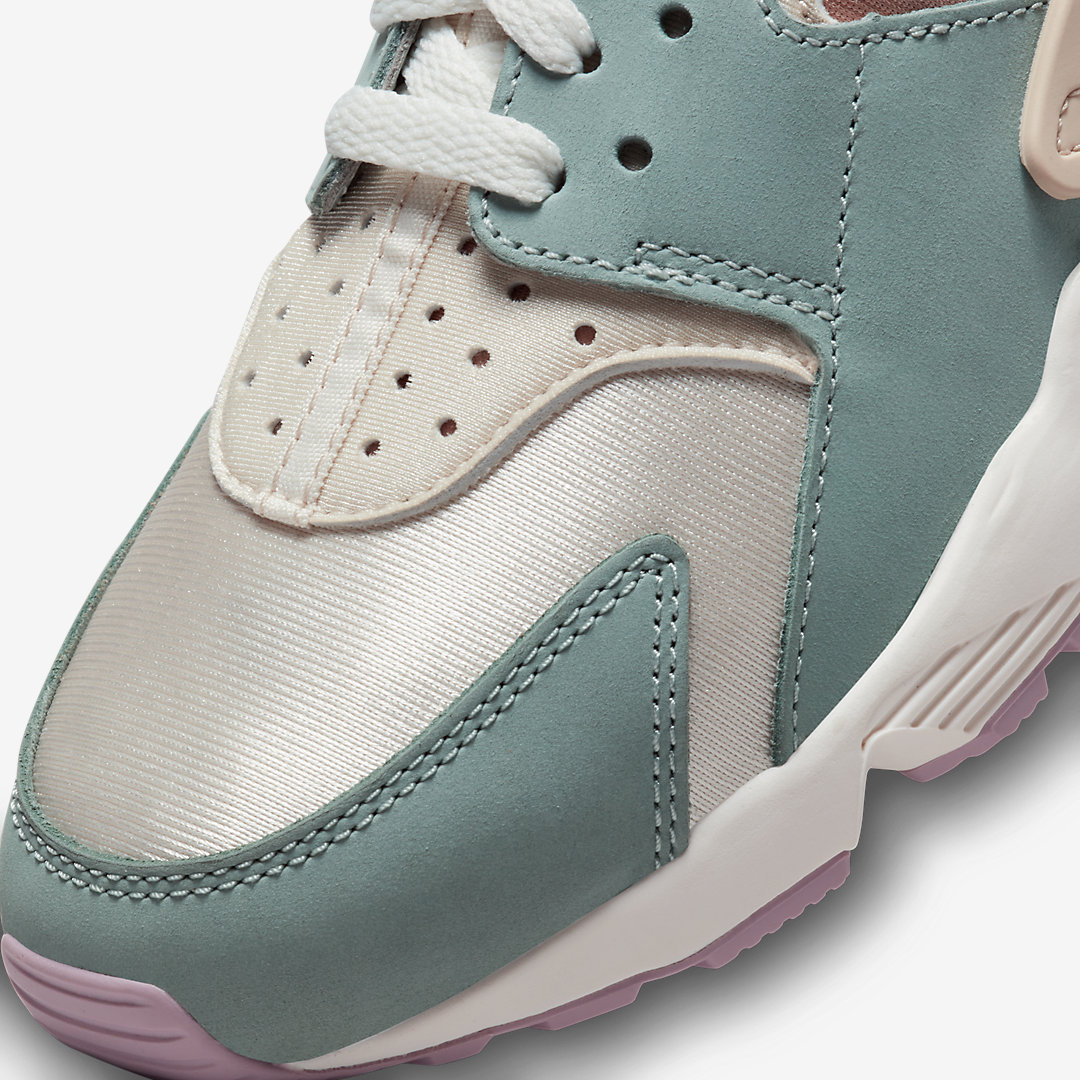 Nike Air Huarache “Dusty Sage” DQ4990-104 Release Date | Nice Kicks