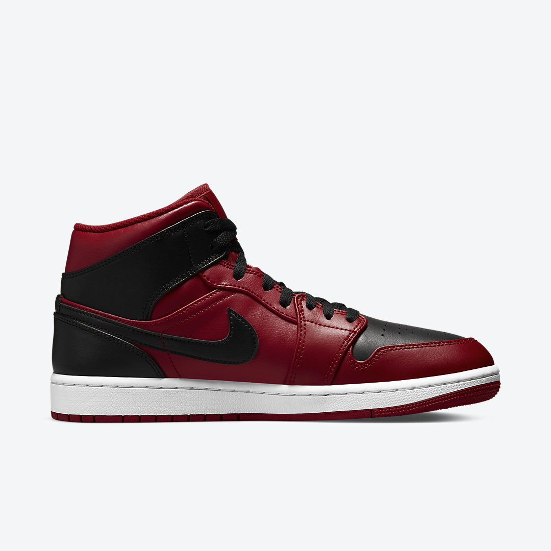 Todo 20+ Foto air jordan 1 mid reverse bred Alta definición completa, 2k, 4k