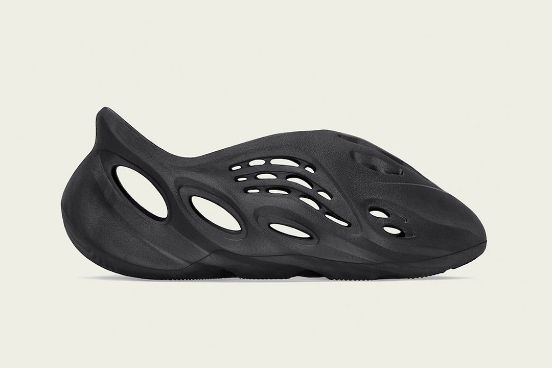 adidas Yeezy Foam Runner Onyx HP8739 | Nice Kicks