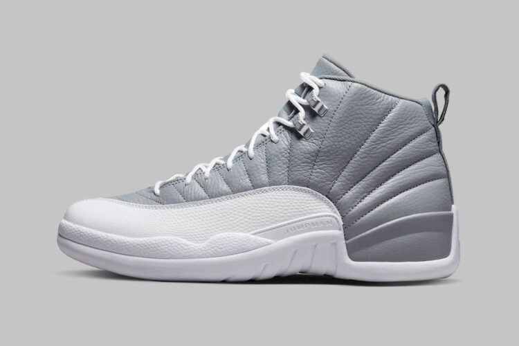 Air Jordan 12 