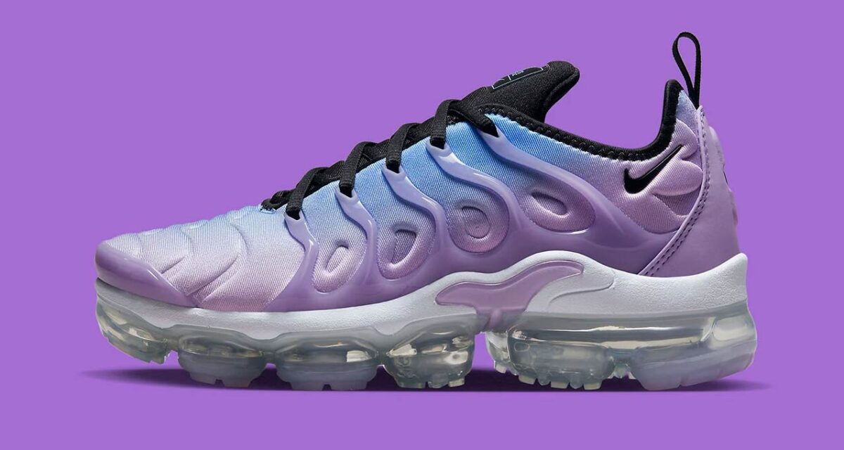 purple and teal vapormax plus