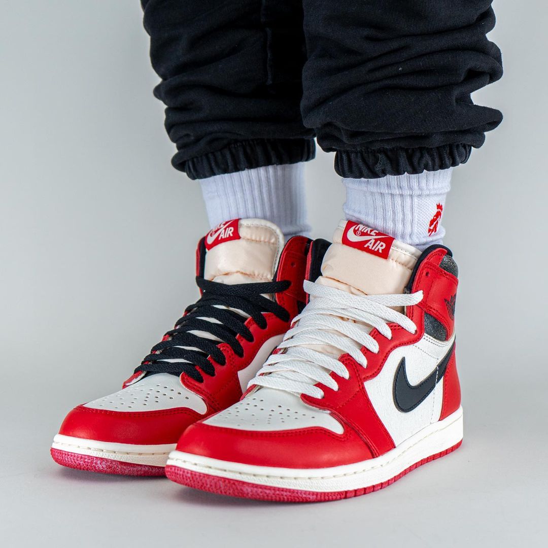 Air Jordan 1 Retro High Og Chicago “lost And Found”