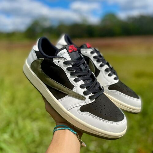 Travis Scott x Air Jordan 1 Low OG SP 