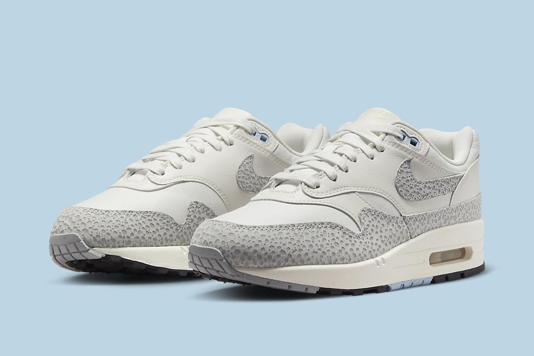 tack zuiger planter Nike Air Max 1 Safari WMNS “Summit White” is a summer vibe. Head to Nice  Kicks for more info.