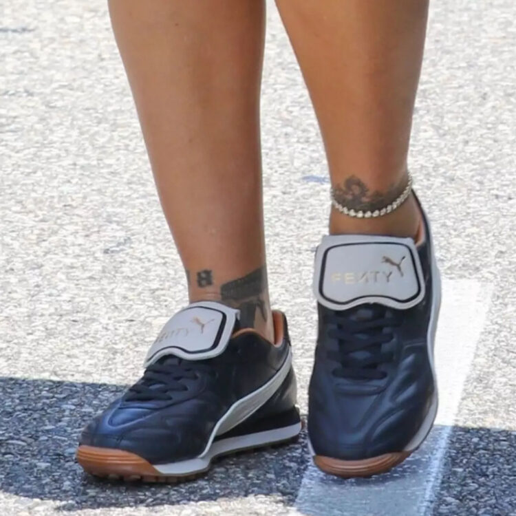 Rihanna Reappears in PUMA Sneakers