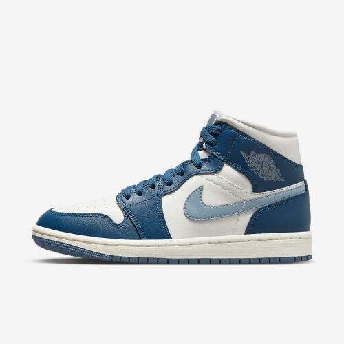 Air Jordan 1 Mid WMNS 