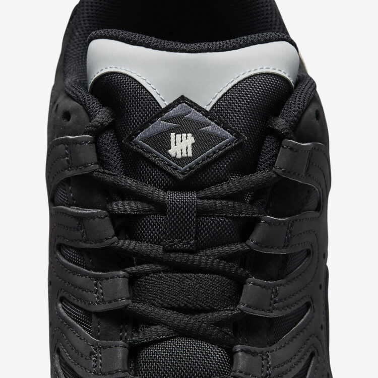 UNDEFEATED x Nike nike air max 90 essential black hyper crimson gold "Black" FN7546-002